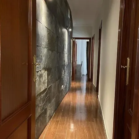 Mariniguez Apartament. * ヘレス