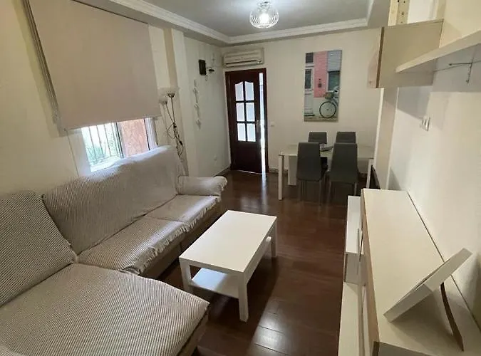 Mariniguez Apartament. חרז