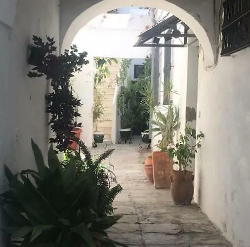 Mariniguez Apartament. בית נופש חרז